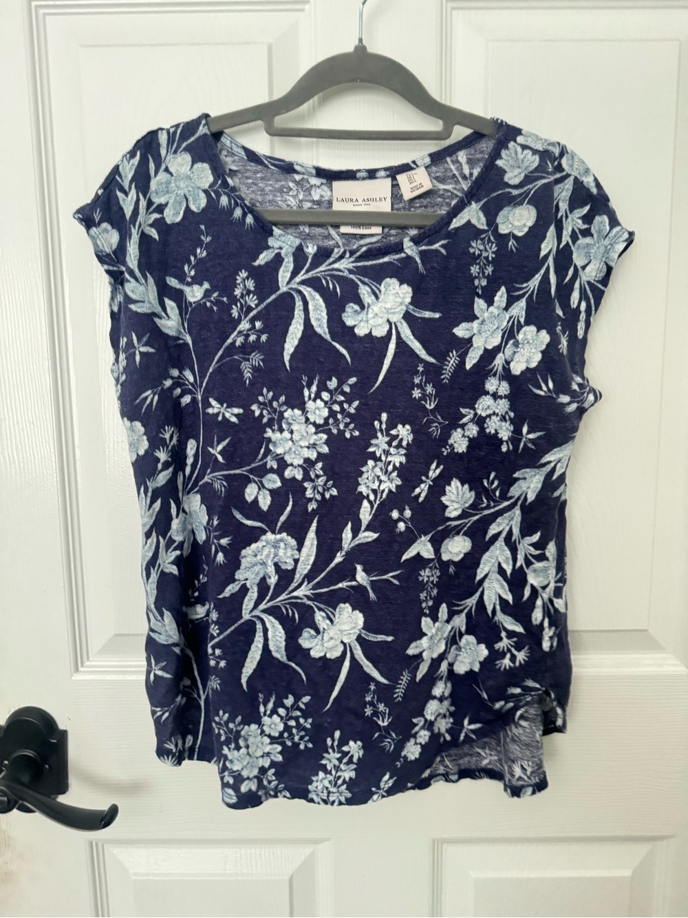 Laura Ashley Navy Blue Branch Toile 100% Linen Cap-Sleeve Top L